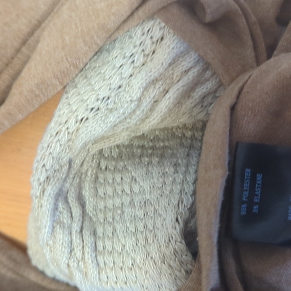 Sweater - Picture 3 of 4